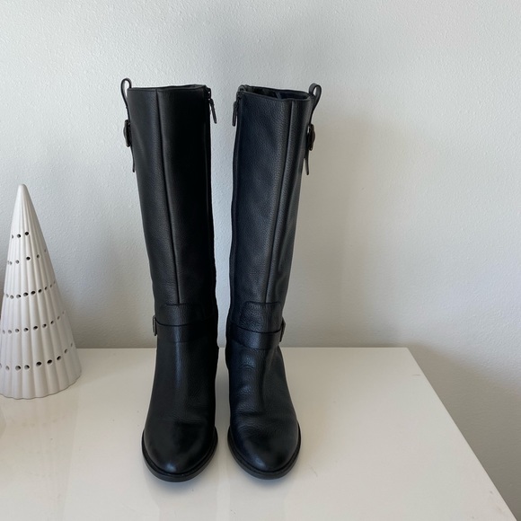 🎉🎉 Host Pick🎉🎊Cole Haan Black Leather Boots, 6B  Host Pick “Together We Posh - Picture 3 of 5
